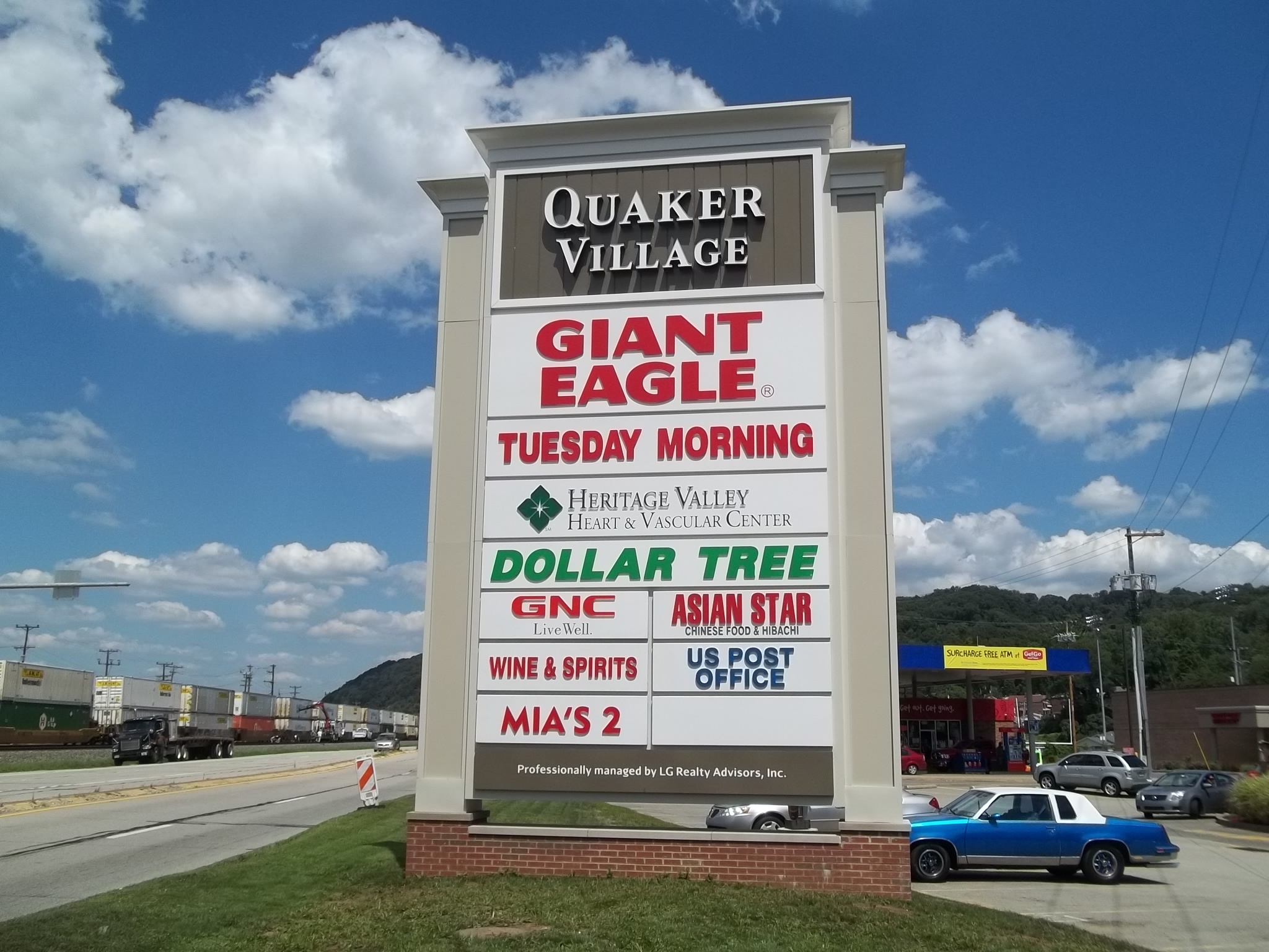 quaker village shopping center